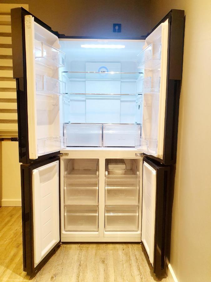 Galaxy Apartments สวูพสค์ ภายนอก รูปภาพ